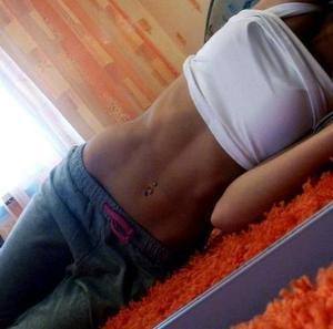 Elliana (20), Illinois | Adult Chat and Casual Meetups