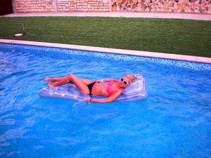 Connect with Beth (20) in Georgia | Adult Dating