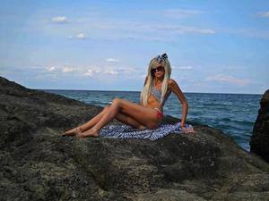 Estefania, 20 | Michigan Casual Dating for Mature Men