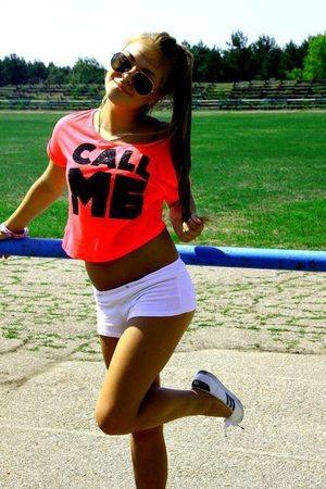 America, 24 from New Mexico | Local No-Strings Connection