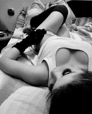 Meet Grace (19) from California | No-Strings Adult Dating