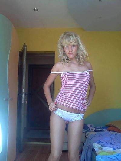 Barbara (24) in Illinois | Casual Dating with Older Men