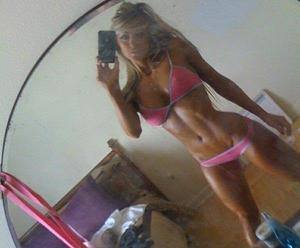 Lacey, 29, Arkansas | Flirty Adult Profile for Older Men