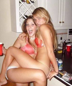 Anya, 21 from Maine | Local No-Strings Connection