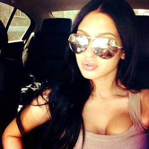 Valeria, 22, North Carolina | Nearby Adult Singles