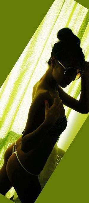 Meet Adeline (24) from North Carolina | Local Dating Profile