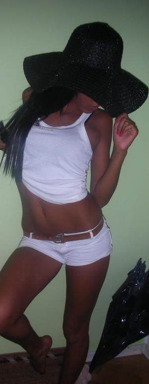 Local profile photo of Claudia, 27, in Monroe, NY