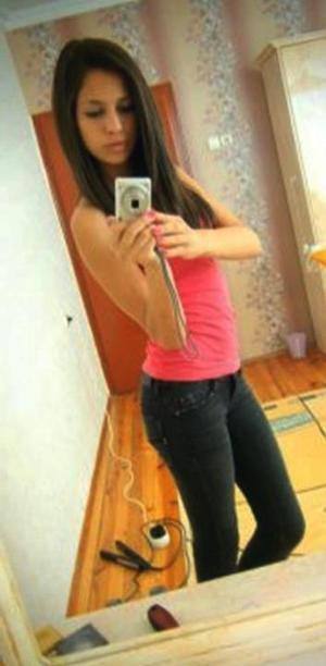 Meet Lissette (25) from Alberta | Local Dating Profile