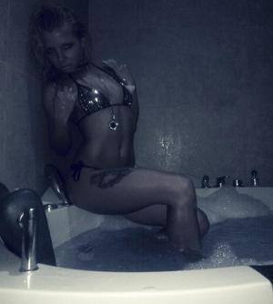 Tatiana (20) in North Carolina | Local Adult Woman