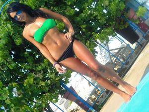 Meet Christine (21) from Florida | Local Dating Profile