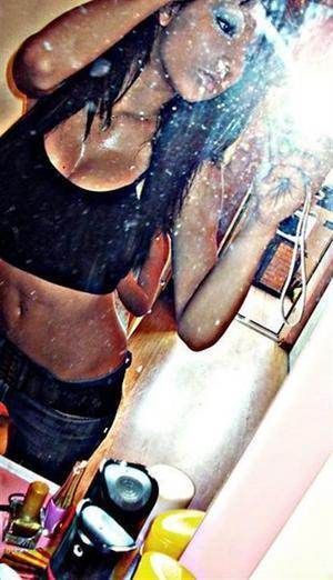 Olivia, age 25, local profile image in New York, NY