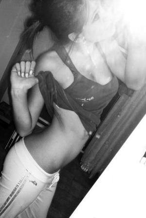 Hailey (27) profile photo in Toronto, ONT