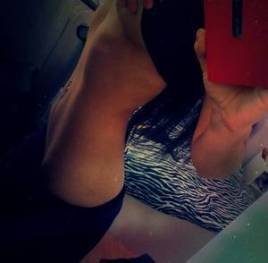 Destiny (19) in Nebraska | Local Adult Woman