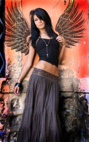 Ashleigh (21) in California | Local Adult Woman