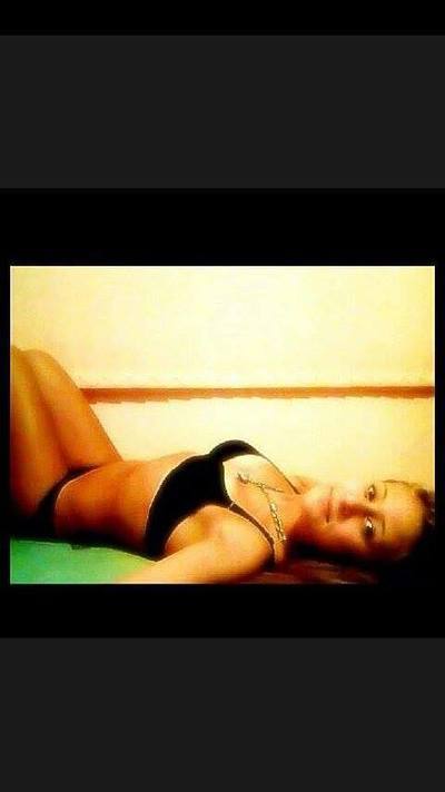 Meet Annette (21) from Kentucky | Local Dating Profile