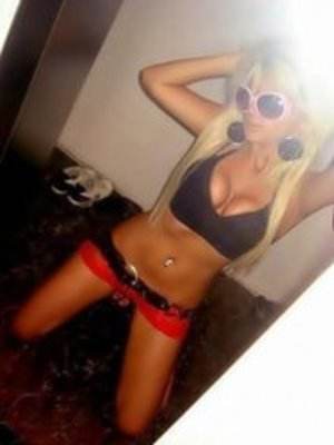 Local profile photo of Asia, 18, in Silver Creek, NY