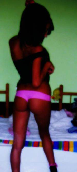 Profile photo of Camille, age 28, from Alberta