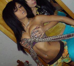 Chat with Alexandra (23) | California Local Women