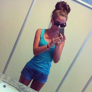 Noelle, 23, California | Nearby Adult Singles