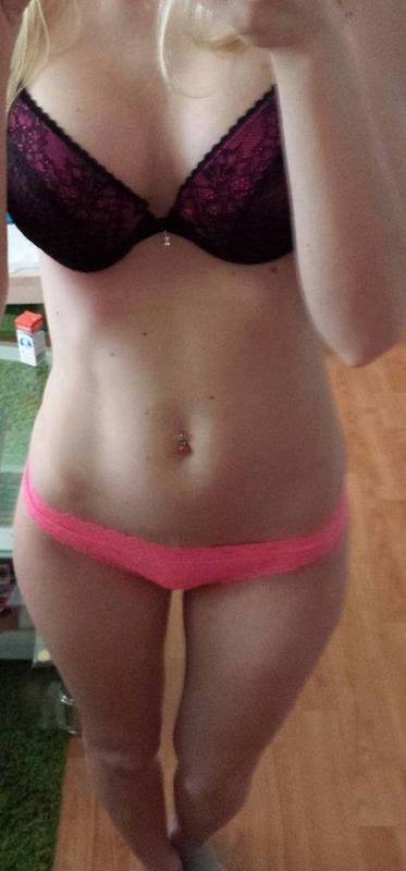 Meet Kalyn (21) from Connecticut | Local Dating Profile