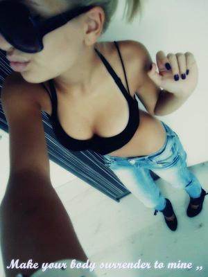 Arabella (22), New York, NY adult dating profile image