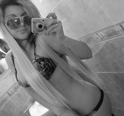 Mollie (20) in Alabama | Local Adult Woman