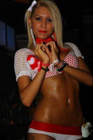 Vivian (20) profile photo in New York, NY