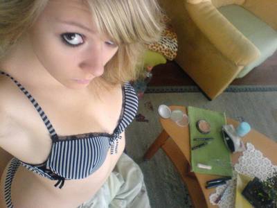 Nobuko from Scappoose, Oregon is looking for adult webcam chat