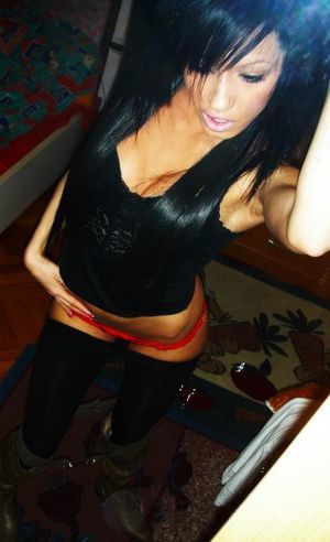 Margeret from Faulkton, South Dakota is looking for adult webcam chat